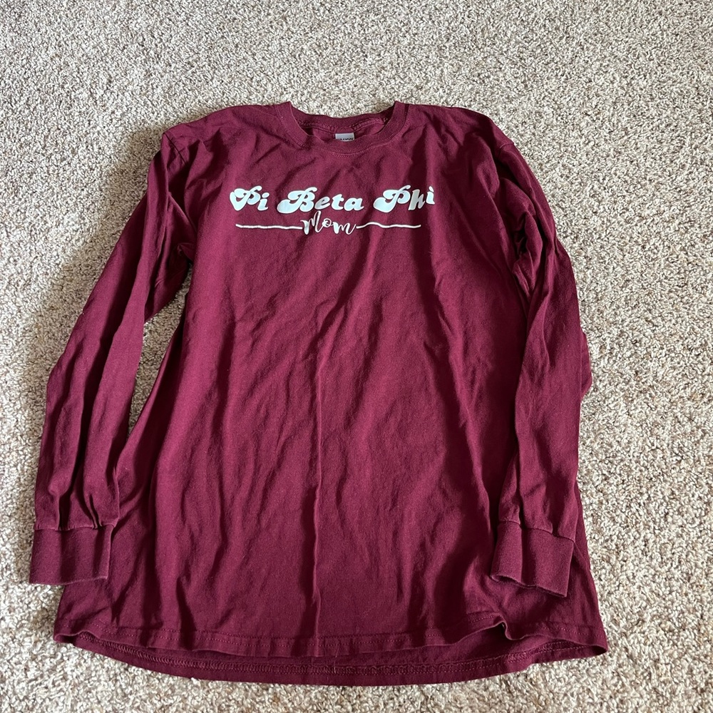 Pi Beta Phi MOM long sleeve tee